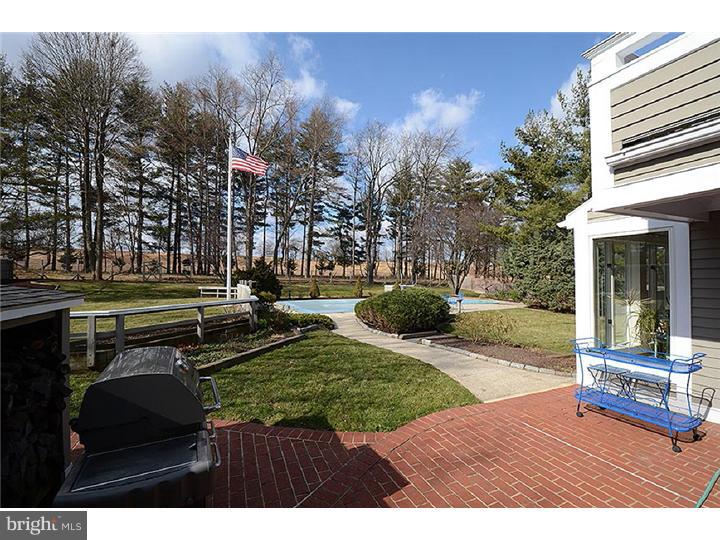 653 Thomas Jefferson Road Wayne, PA 19087 - Photo 11 of 22