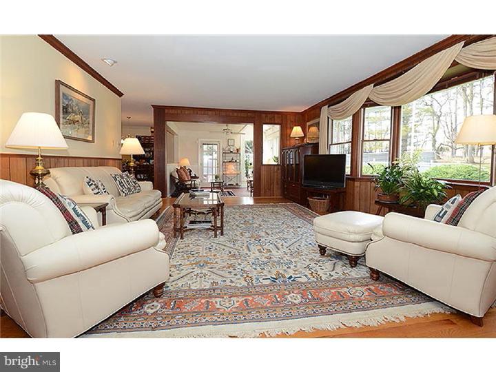 653 Thomas Jefferson Road Wayne, PA 19087 - Photo 6 of 22