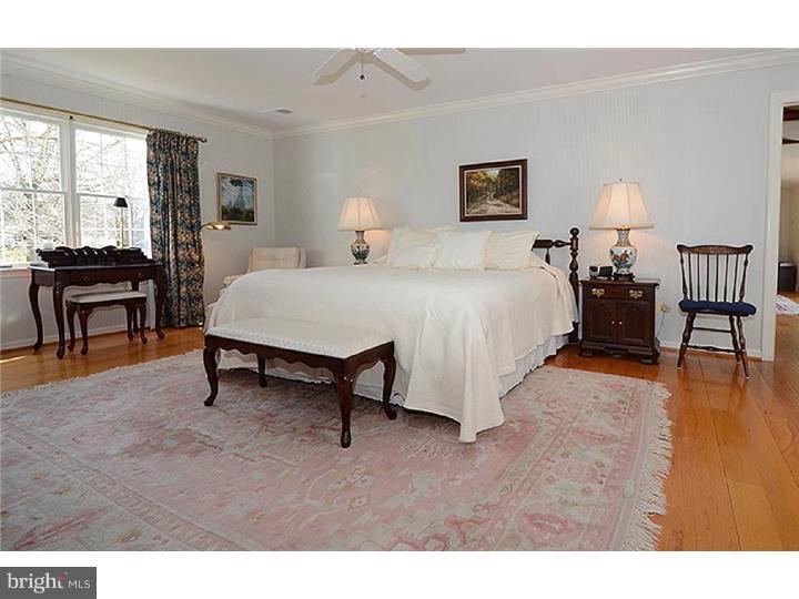 653 Thomas Jefferson Road Wayne, PA 19087 - Photo 7 of 22