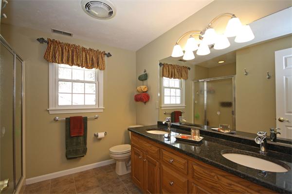 42 Huckleberry Road Hopkinton, MA 01748 - Photo 17 of 29 Gallery Image 17