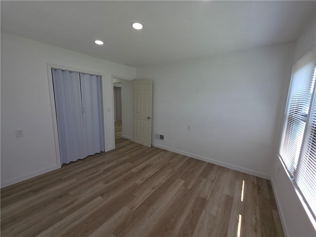 1704 Rte 291 Independence, MO 64050 - Photo 18 of 43