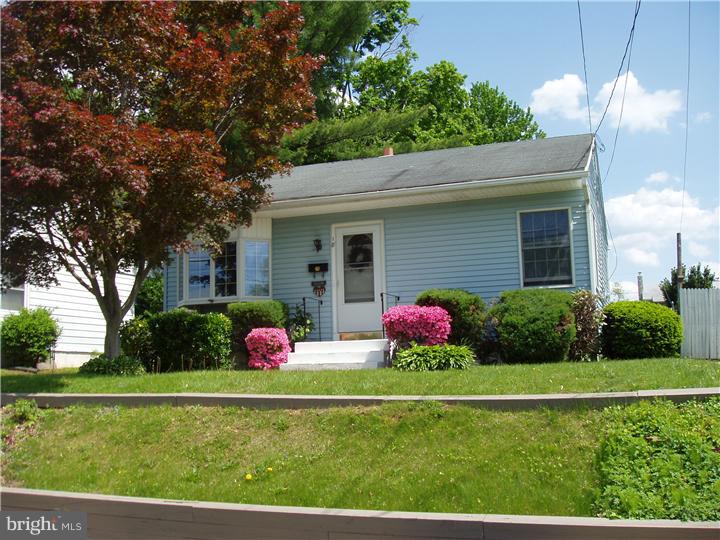 18 Downing Road Ewing, NJ 08628 - Photo 8 of 20 Exterior Front