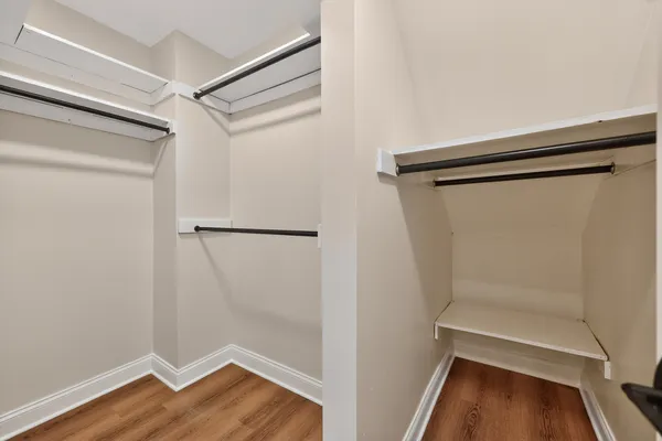 $2,100 | 305 West Exchange Street, Unit A, Sycamore, IL 60178