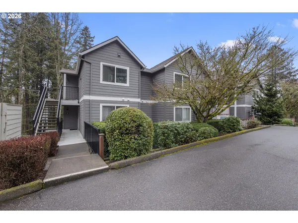 $210,000 | 20050 Snowdrop Court, Unit 1, West Linn, OR 97068