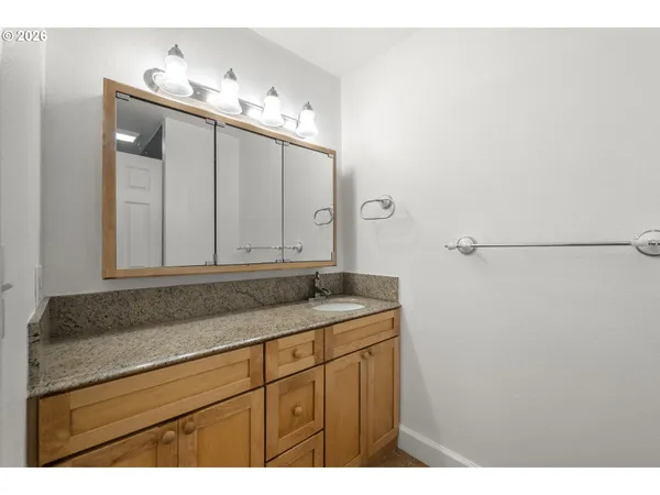$210,000 | 20050 Snowdrop Court, Unit 1, West Linn, OR 97068