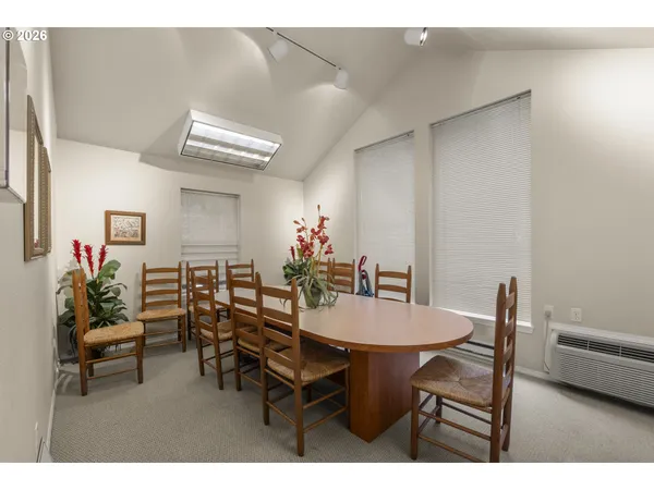 $210,000 | 20050 Snowdrop Court, Unit 1, West Linn, OR 97068