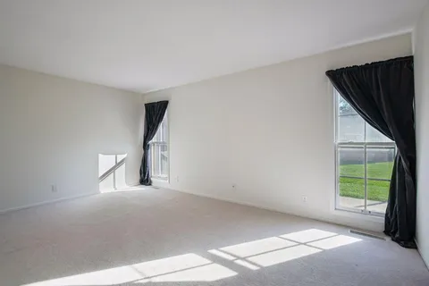 $209,900 | 6305 Colony Way, Unit 1A, Edina, MN 55435