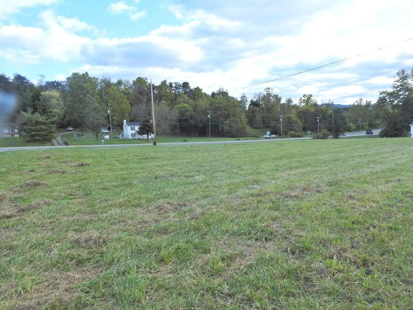 a view of an outdoor space and a yard