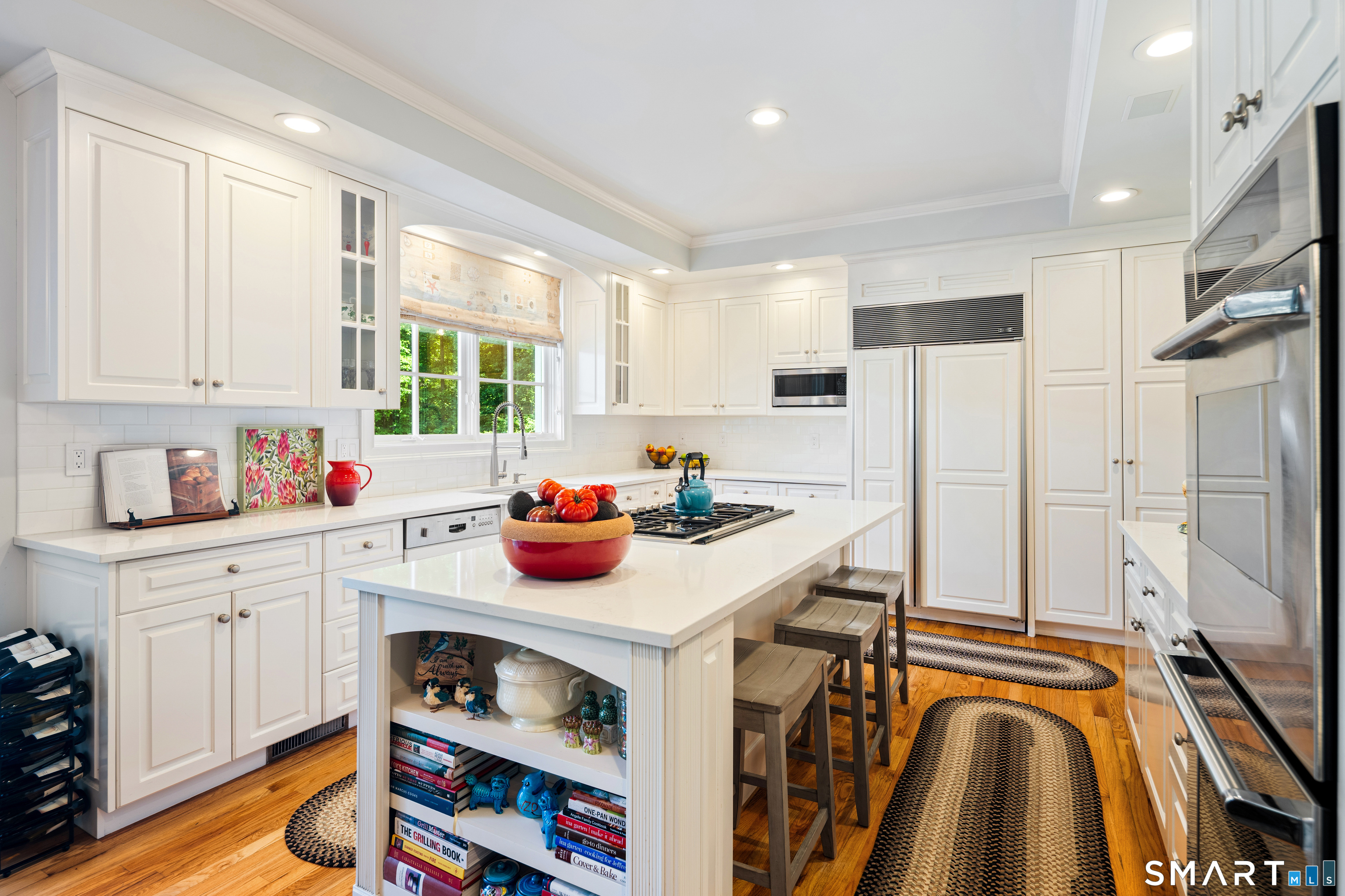 292 Sturges Ridge Road Wilton, CT 06897 - Photo 11 of 39