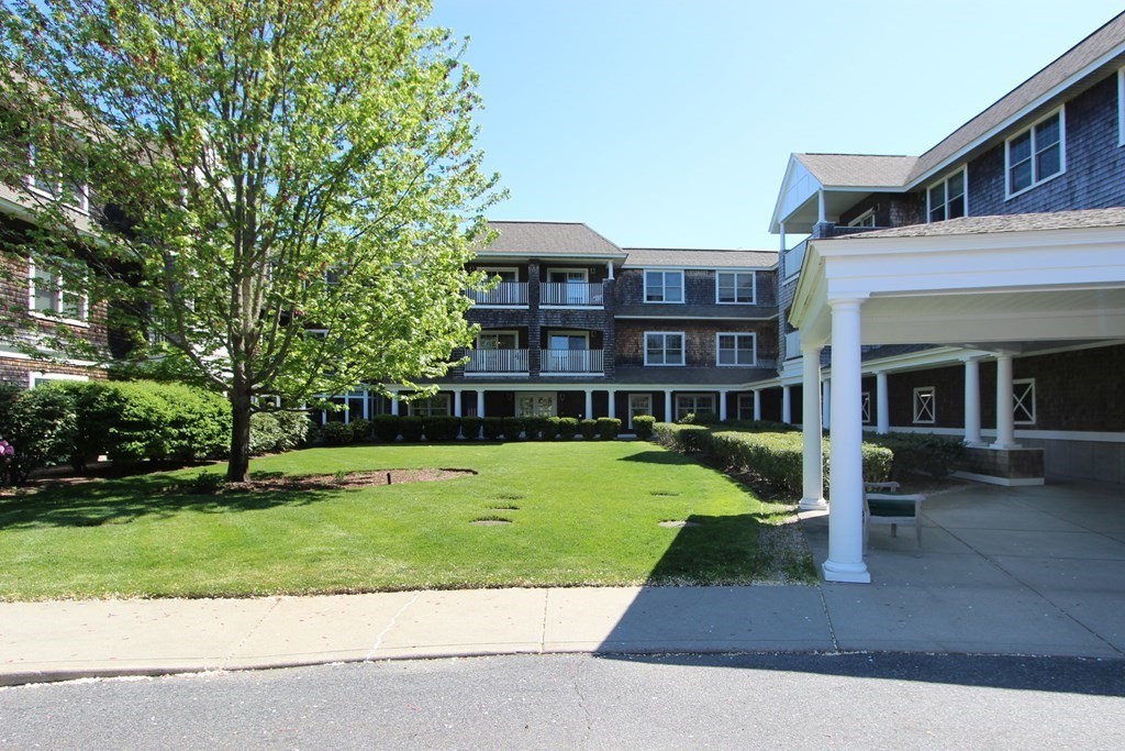 18 West Road, Unit 214 Orleans, MA 02653 - Photo 3 of 40 Gallery Image 3