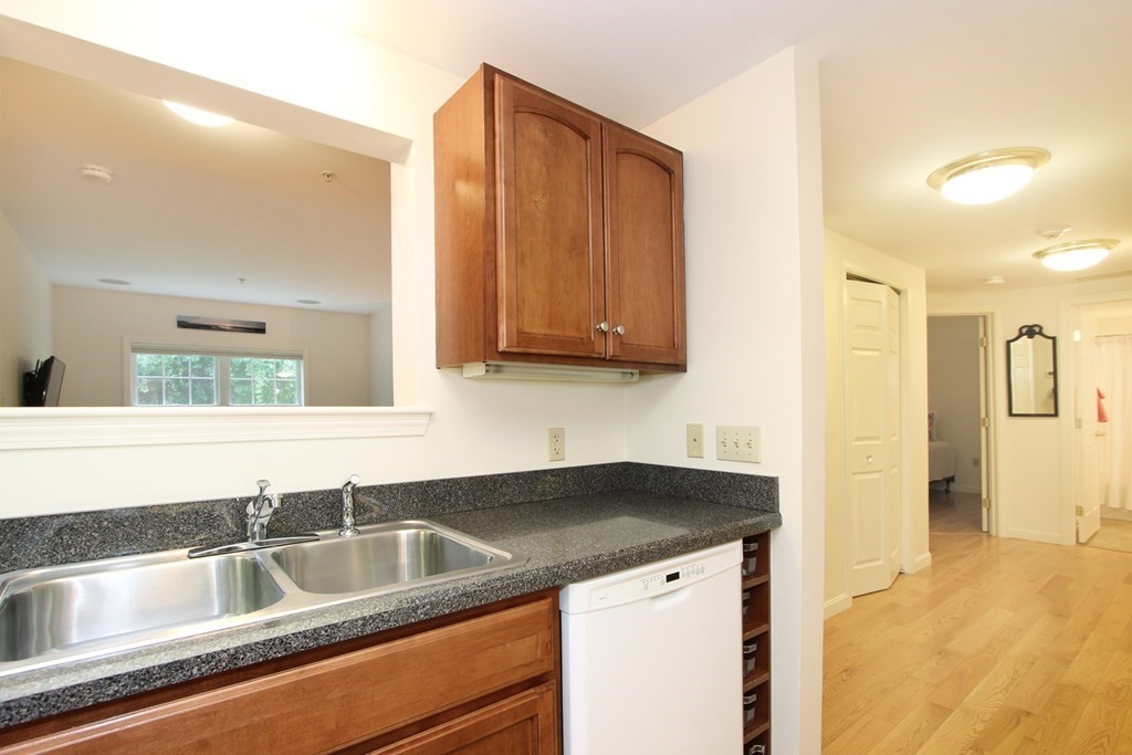 18 West Road, Unit 214 Orleans, MA 02653 - Photo 9 of 40 Gallery Image 9