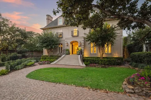 $2,795,000 | 5602 Indian Circle, Houston, TX 77056