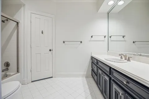 $2,895,000 | 5602 Indian Circle, Houston, TX 77056