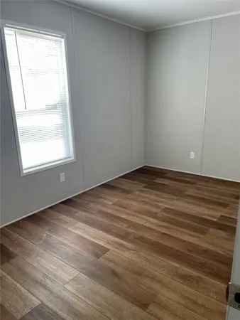 $1,295 | 2600 Horn Road, Unit 12, Bay City, TX 77414