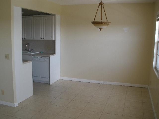 4075 Exeter, Unit 4075 Boca Raton, FL 33434 - Photo 5 of 10 OTHER