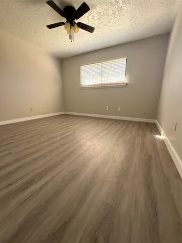 $1,900 | 12335 Huntington Field Drive, Houston, TX 77099