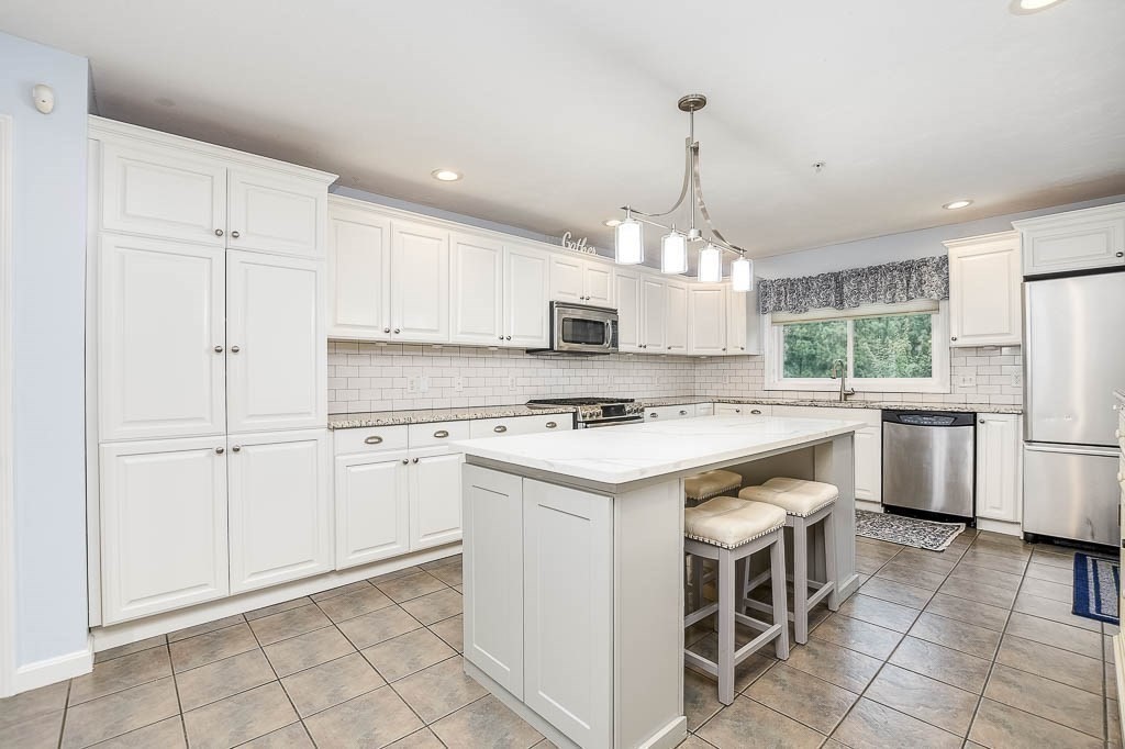 1303 Old Bridge Lane, Unit 1303 Bellingham, MA 02019 - Photo 11 of 40