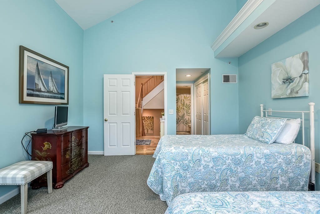 1303 Old Bridge Lane, Unit 1303 Bellingham, MA 02019 - Photo 33 of 40