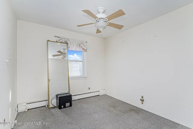 $799,999 | 11 Denton Place | South New York