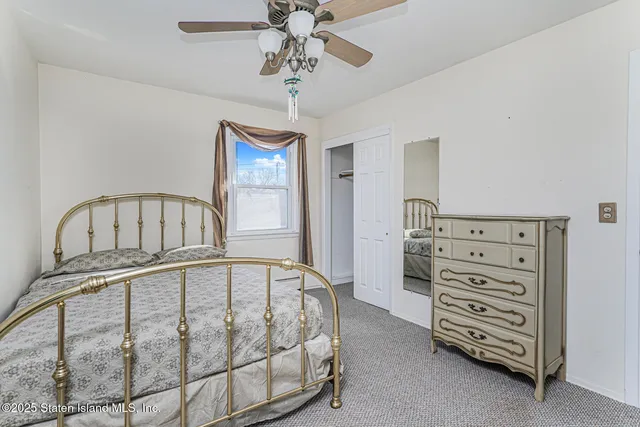 $799,999 | 11 Denton Place | South New York