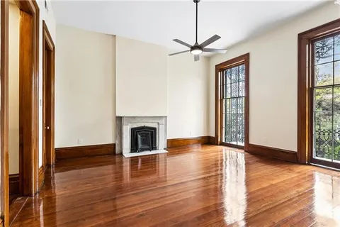 $269,000 | 627 Esplanade Avenue, Unit 202, New Orleans, LA 70116