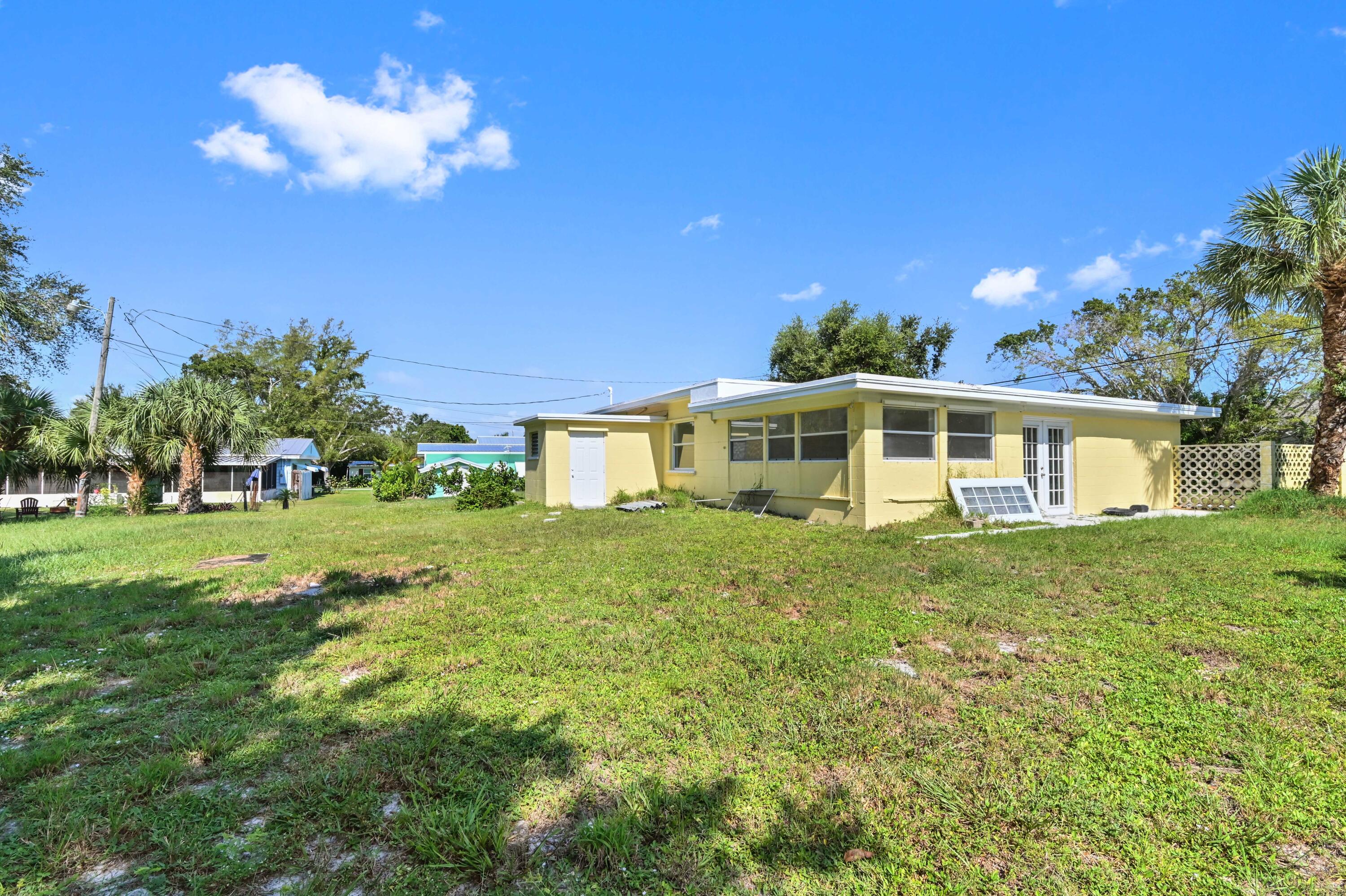 910 Northwest Fork Road Stuart, FL 34994 - Photo 23 of 27 23 backyard 02