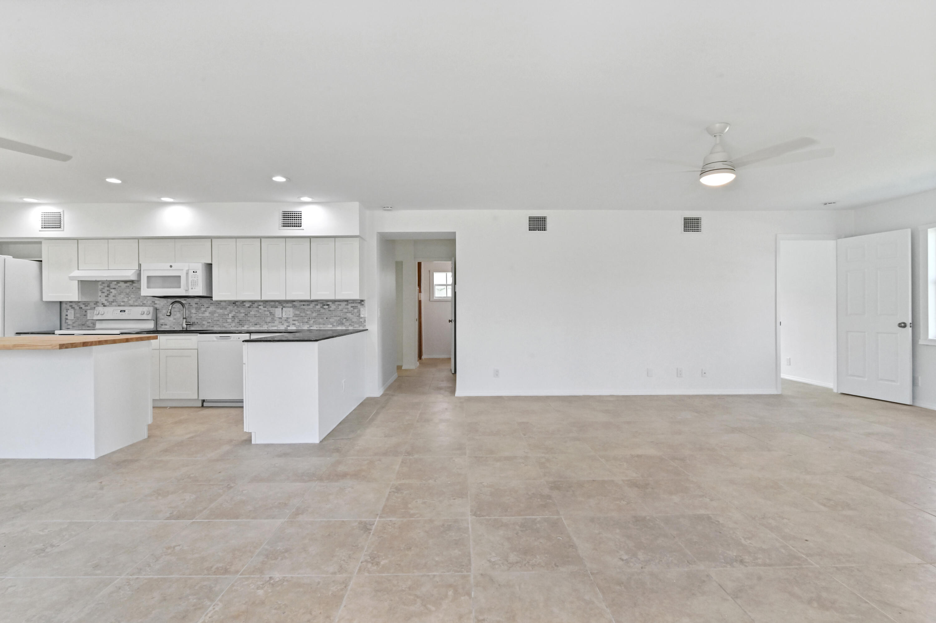03 livingroom 01