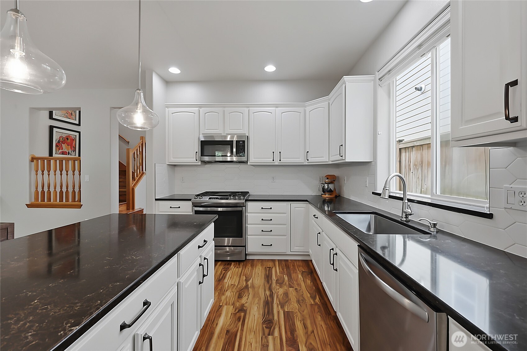 115 170th Street Southeast Bothell, WA 98012 - Photo 13 of 36