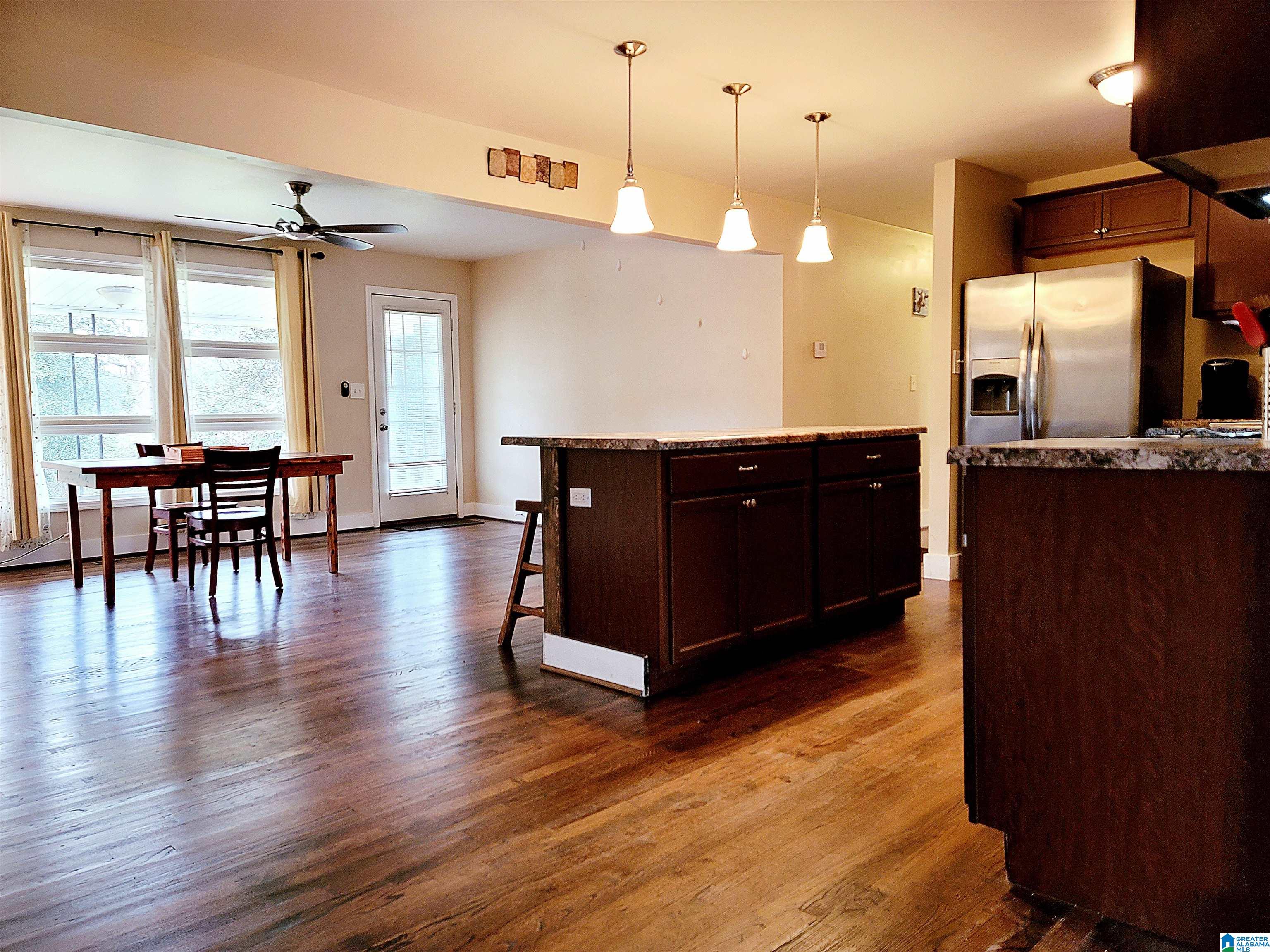 244 College Street Vincent, AL 35178 - Photo 7 of 34