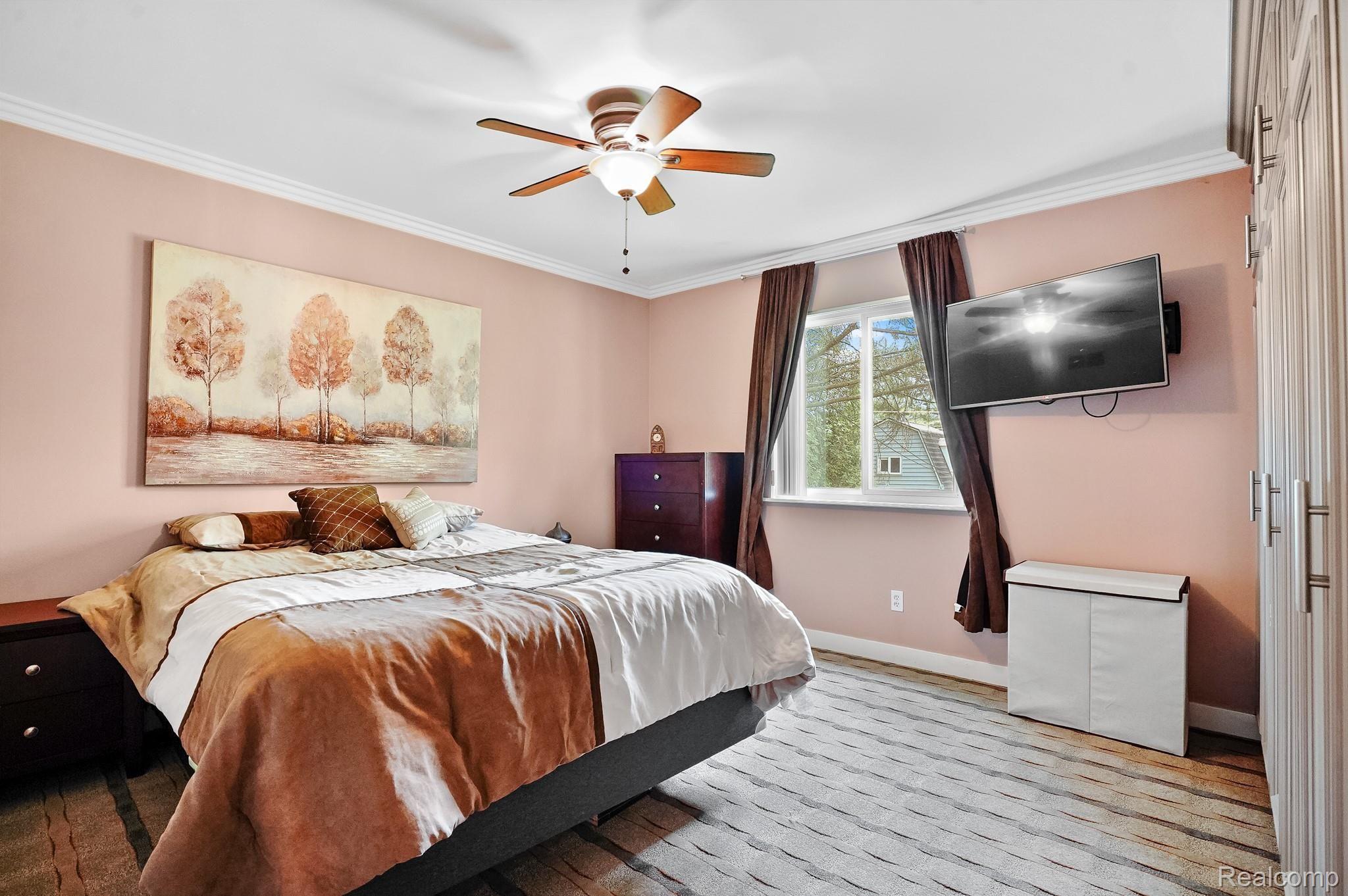 3440 Cone Avenue Rochester, MI 48309 - Photo 10 of 26 Master bedroom with custom closets