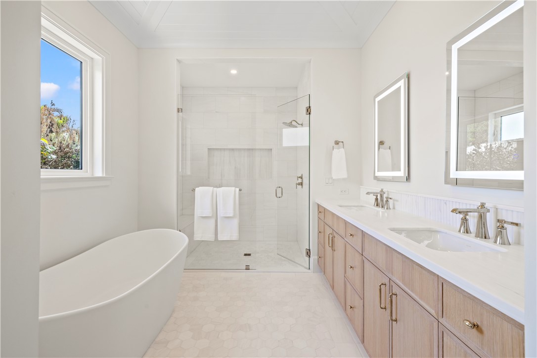 775 Acacia Road Vero Beach, FL 32963 - Photo 22 of 35