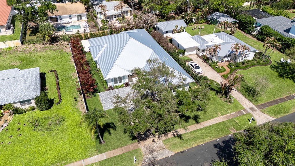 775 Acacia Road Vero Beach, FL 32963 - Photo 33 of 35