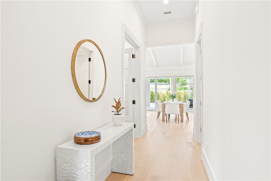 775 Acacia Road Vero Beach, FL 32963 - Photo 7 of 35