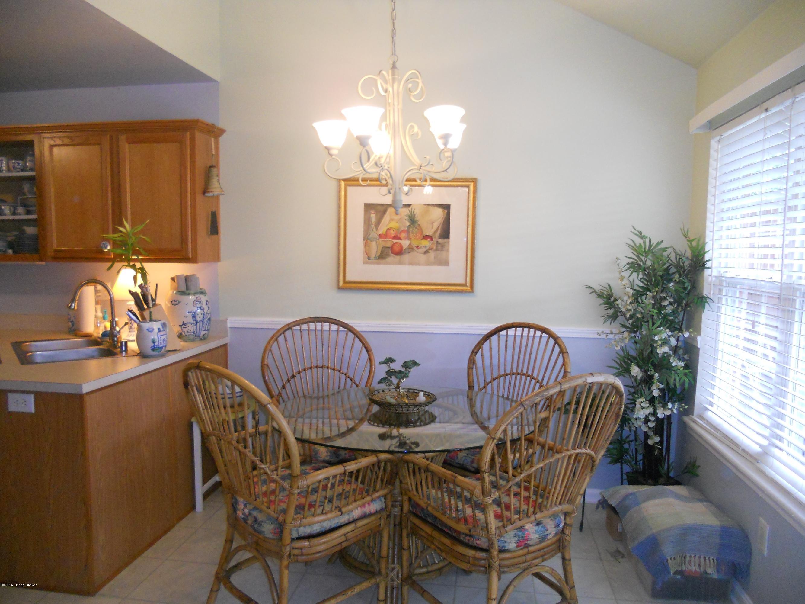 4219 Garden Ridge Road Crestwood, KY 40014 - Photo 12 of 19 Eat in Kitchen