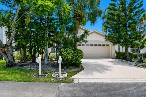 $449,900 | 244 Trails End, Greenacres, FL 33413