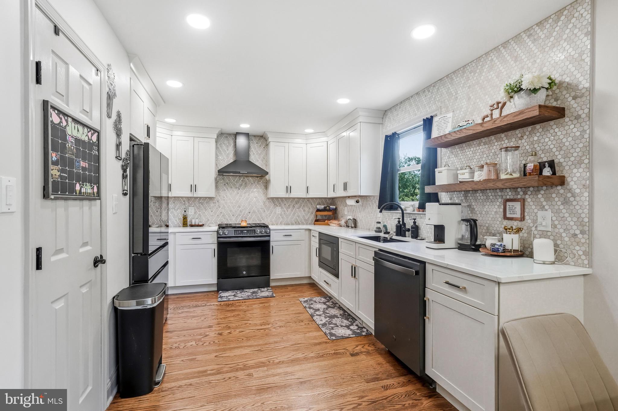 7 Hillside Road Stratford, NJ 08084 - Photo 12 of 33 Gallery Image 12