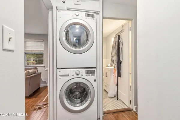 $2,250 | 32 Manor Drive, Unit 303, Red Bank, NJ 07701