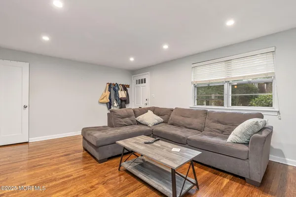 $2,250 | 32 Manor Drive, Unit 303, Red Bank, NJ 07701