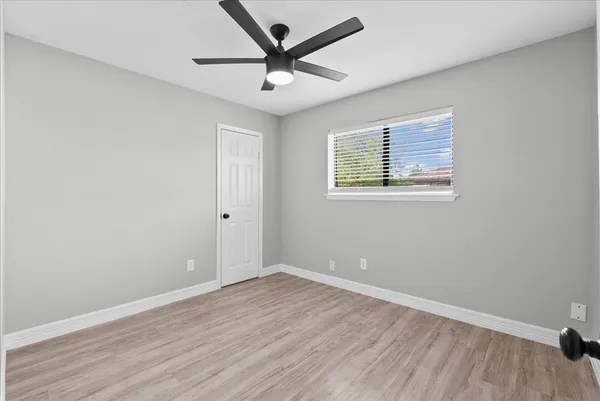 $270,000 | 12606 Ponderosa Drive, Dickinson, TX 77539