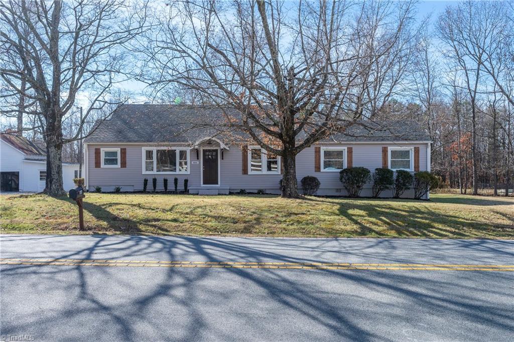 886 Thomas Road Lexington, NC 27295 - Photo 1 of 43 Gallery Image 1