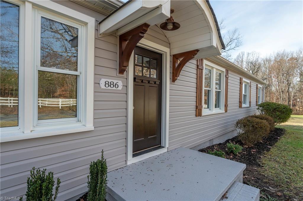 886 Thomas Road Lexington, NC 27295 - Photo 2 of 43 Gallery Image 2