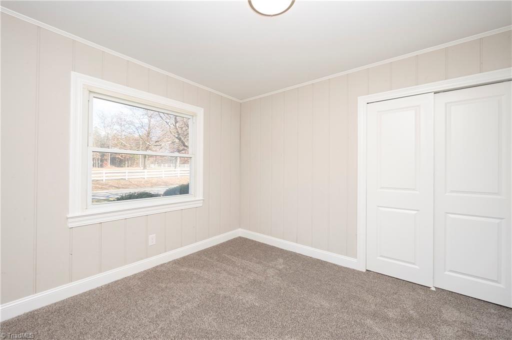 886 Thomas Road Lexington, NC 27295 - Photo 36 of 43 Gallery Image 36
