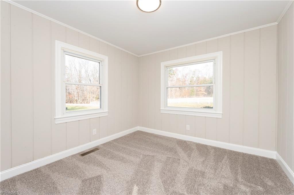 886 Thomas Road Lexington, NC 27295 - Photo 39 of 43 Gallery Image 39