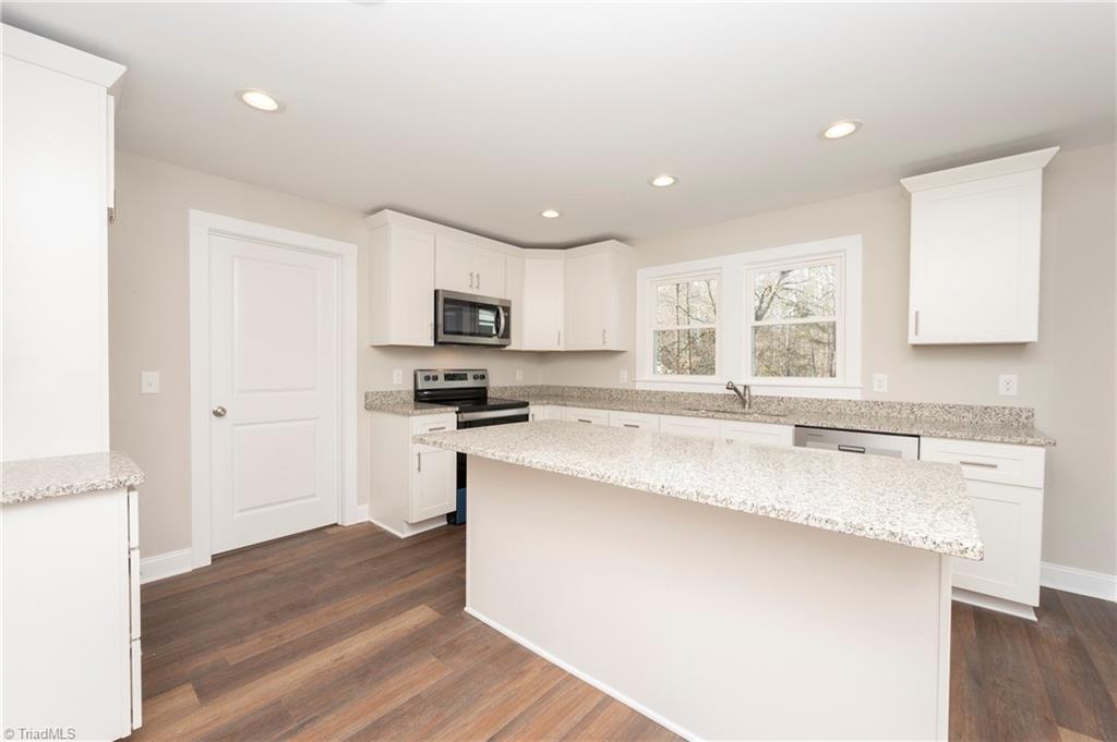 886 Thomas Road Lexington, NC 27295 - Photo 6 of 43 Gallery Image 6