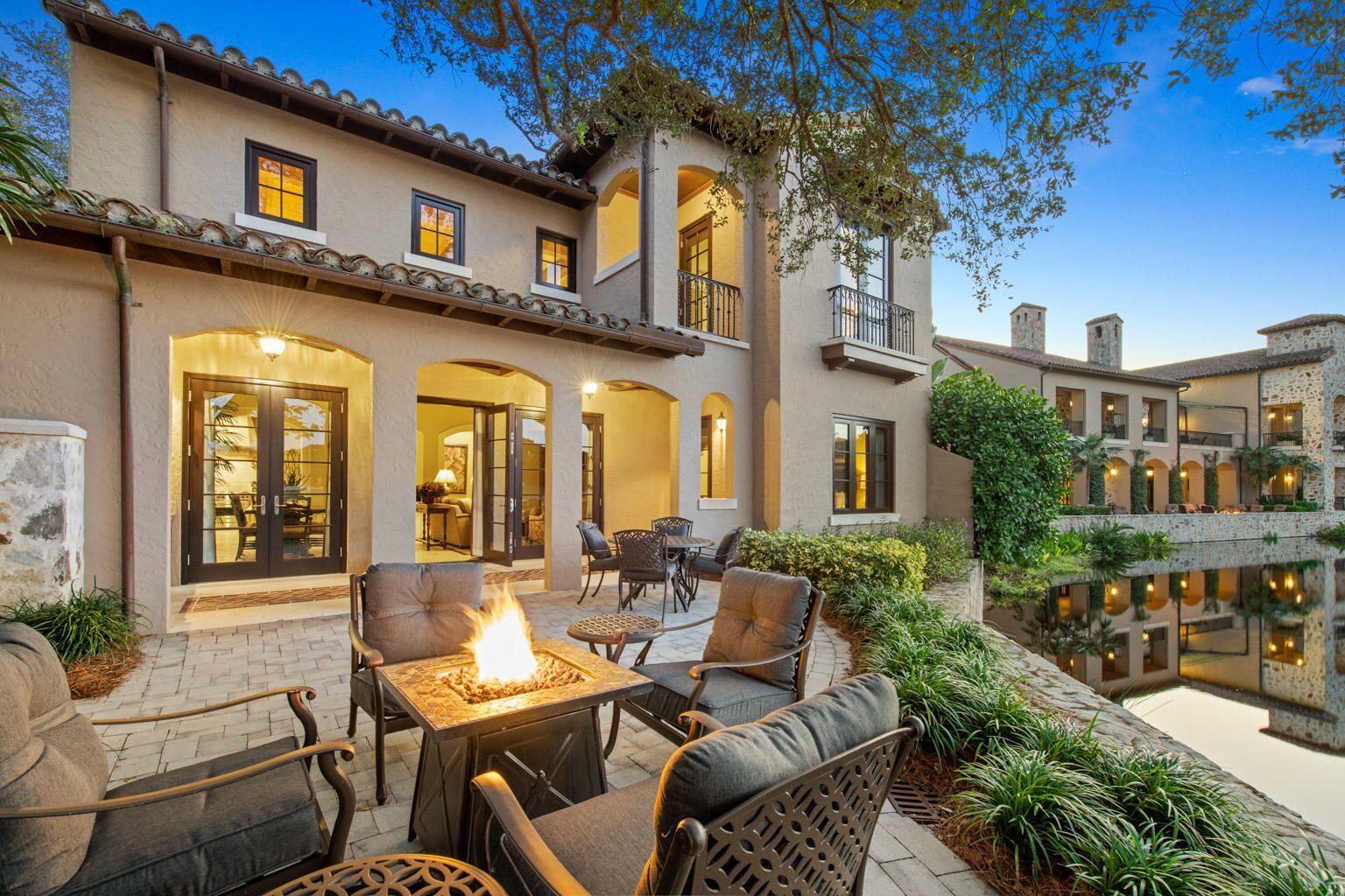 304 Villa Drive Jupiter, FL 33477 - Photo 15 of 48 BEARS