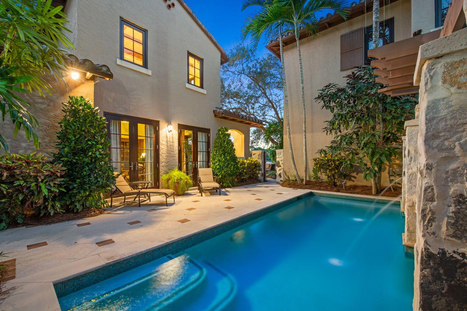 304 Villa Drive Jupiter, FL 33477 - Photo 16 of 48 BEARS