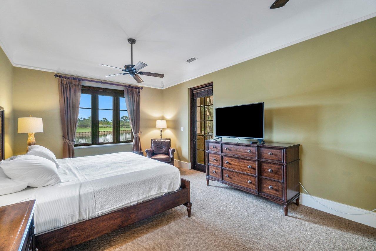 304 Villa Drive Jupiter, FL 33477 - Photo 29 of 48 020-304VillaDrive-Jupiter-FL-33477-SMALL