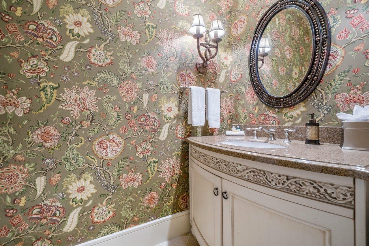 304 Villa Drive Jupiter, FL 33477 - Photo 30 of 48 017-304VillaDrive-Jupiter-FL-33477-SMALL