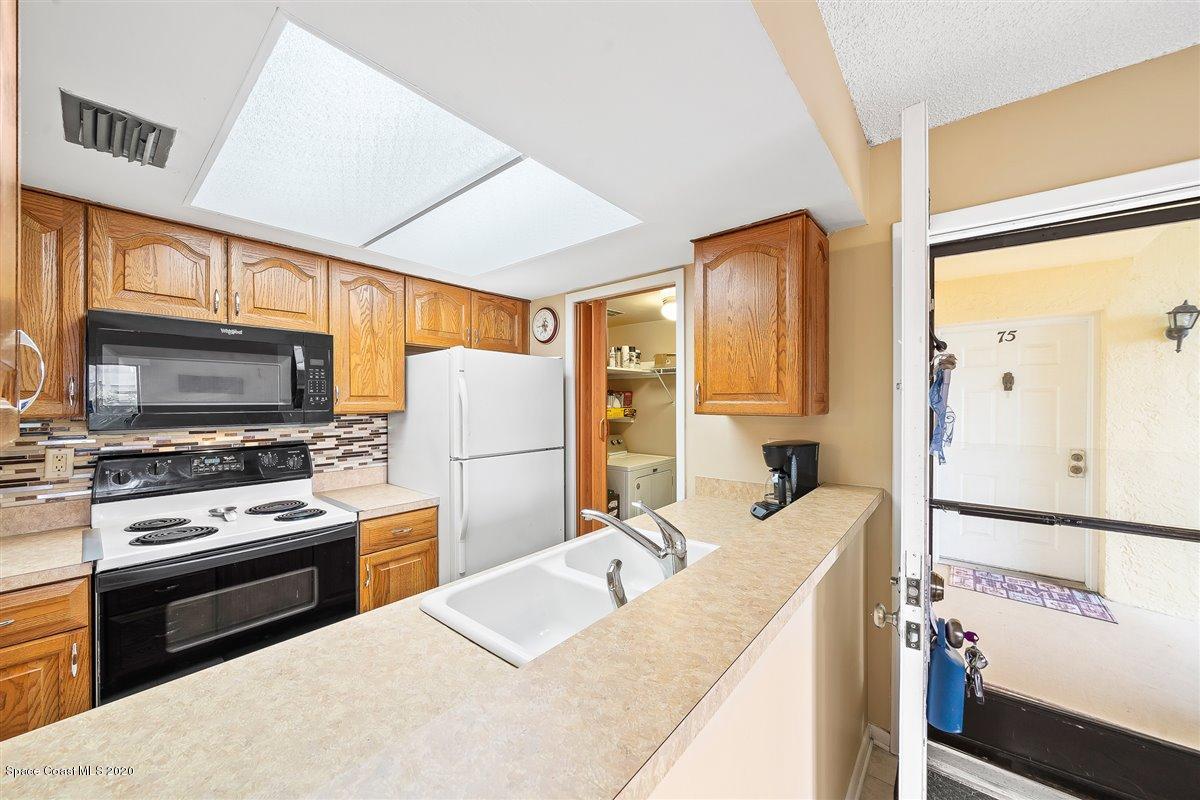 598 North Wickham Road, Unit 73 Melbourne, FL 32935 - Photo 2 of 33 All Appliances Included