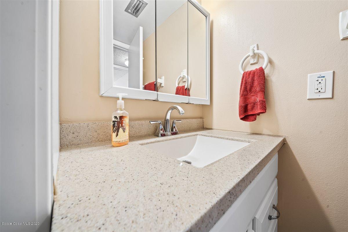 598 North Wickham Road, Unit 73 Melbourne, FL 32935 - Photo 27 of 33 28-DSC007025